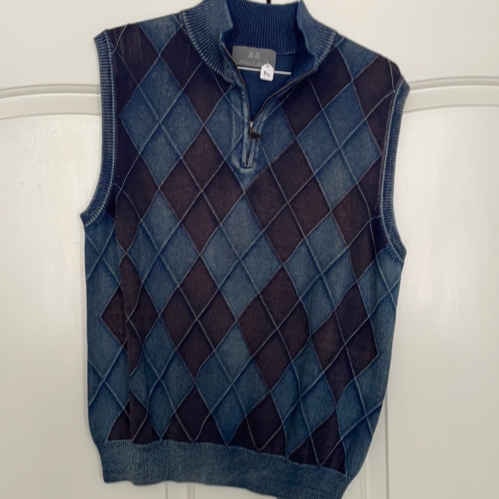 Quarter Zip Vest